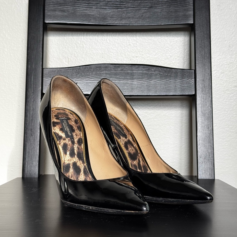 Dolce & Gabbana Patent Leather Printed Pumps